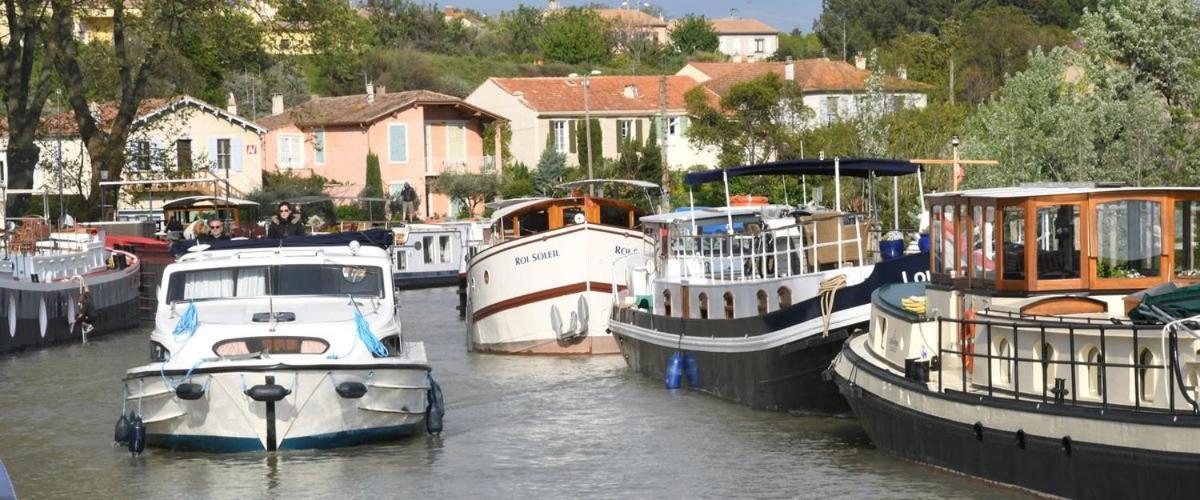 مبيت وإفطار كابيستانج La Babayaga المظهر الخارجي الصورة